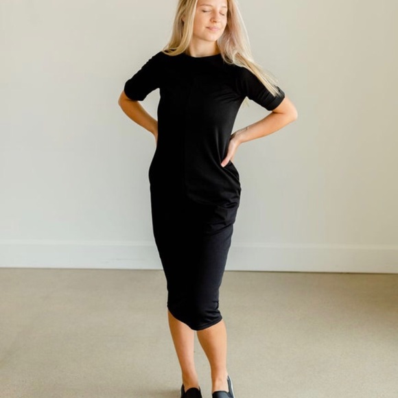 CMC Dresses & Skirts - Elly Black Zipper Back Midi Dress